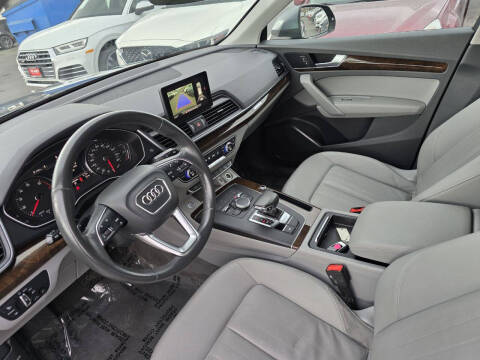 2019 Audi Q5 quattro Premium 45 TFSI