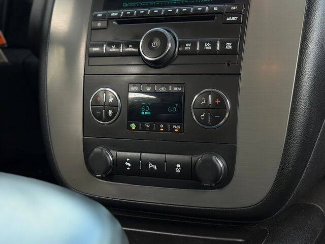 2013 GMC Yukon XL SLE