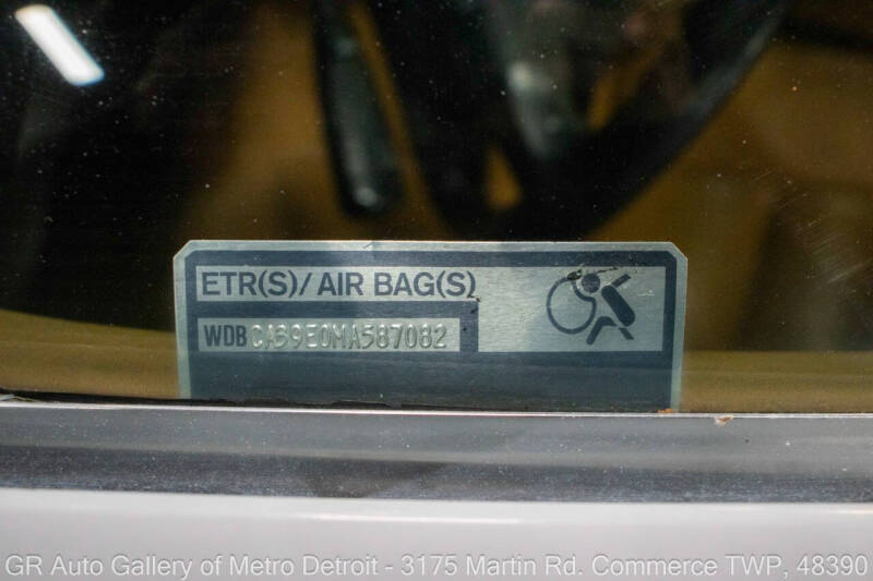 1991 Mercedes-Benz 560-Class 560 SEL