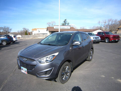 2014 Hyundai Tucson for sale at Auto Shoppe in Mitchell SD