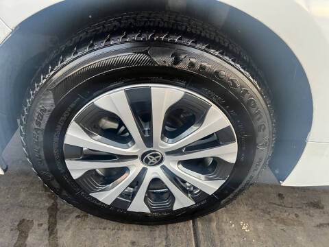 2021 Toyota Corolla Hybrid LE