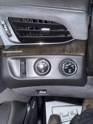 2016 Cadillac Escalade Platinum