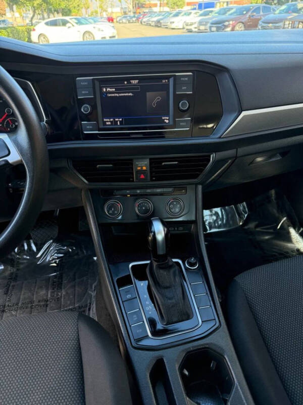 2021 Volkswagen Jetta SE