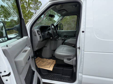 2014 Ford E-Series E-250