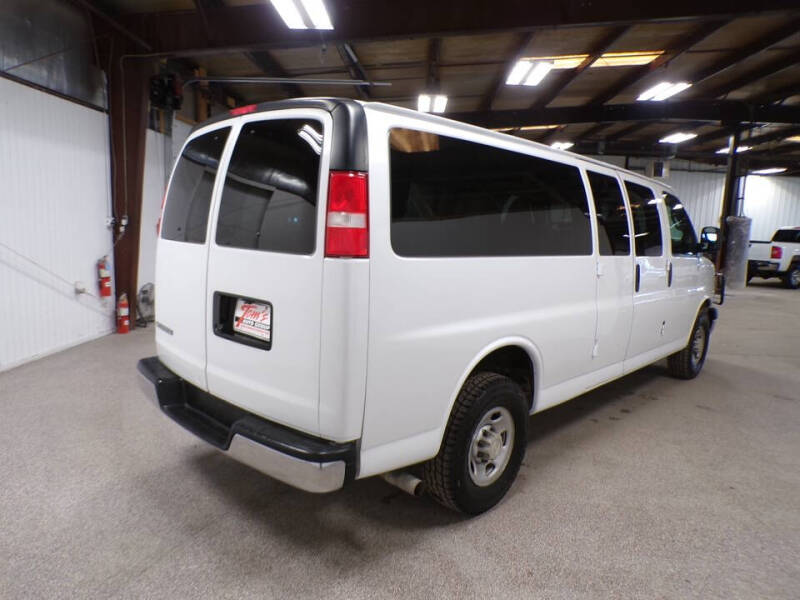 2021 Chevrolet Express LS 3500