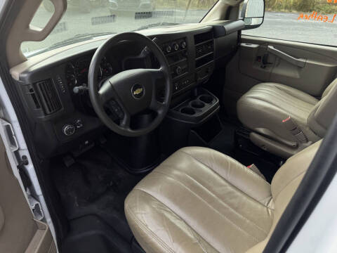 2020 Chevrolet Express 2500