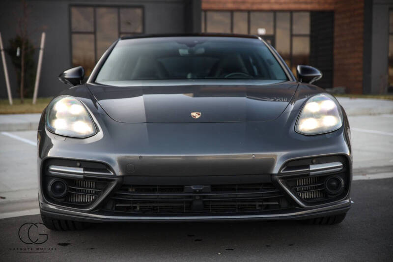 2018 Porsche Panamera Turbo