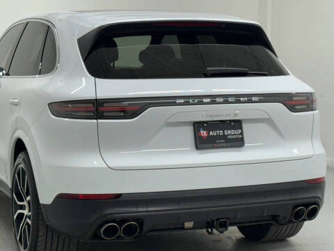 2020 Porsche Cayenne S