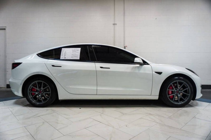 2021 Tesla Model 3 Standard Range Plus