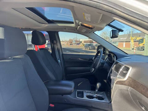 2013 Jeep Grand Cherokee Laredo