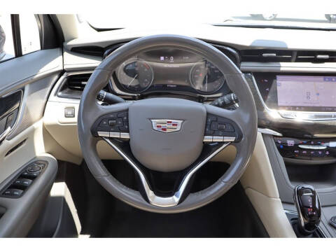 2020 Cadillac XT6 Premium Luxury