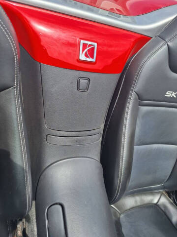 2008 Saturn SKY Red Line