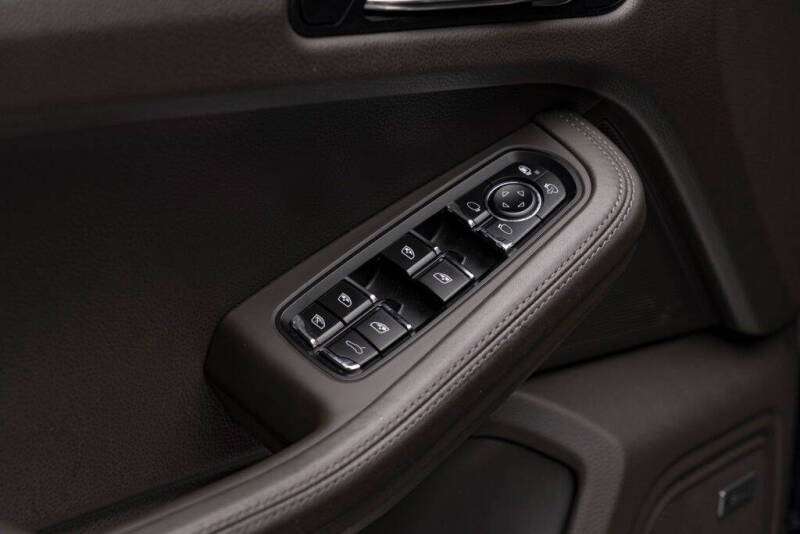 2020 Porsche Macan