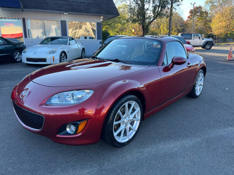 2010 Mazda MX-5 Miata Grand Touring Hard Top photo 4