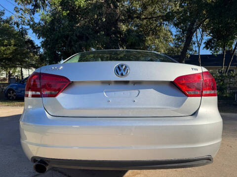 2015 Volkswagen Passat 1.8T Limited Edition