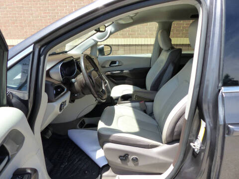 2019 Chrysler Pacifica Touring L Plus 35th Anniversary