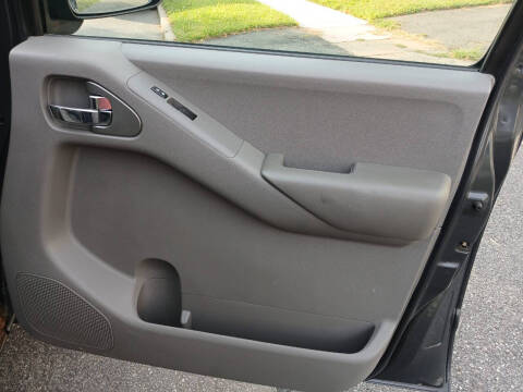 2012 Nissan Frontier SV V6