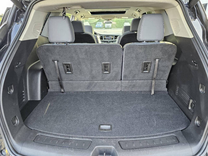 2021 Buick Enclave Essence