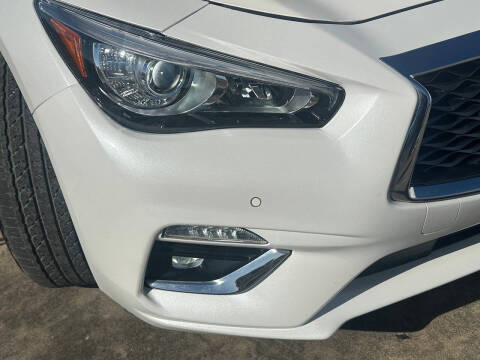 2022 Infiniti Q50 Luxe