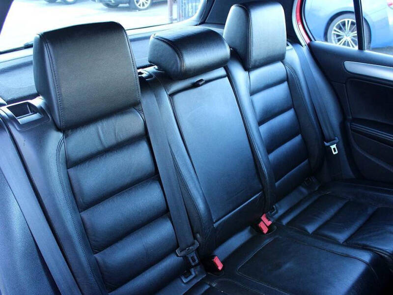 2013 Volkswagen Golf R 4Motion