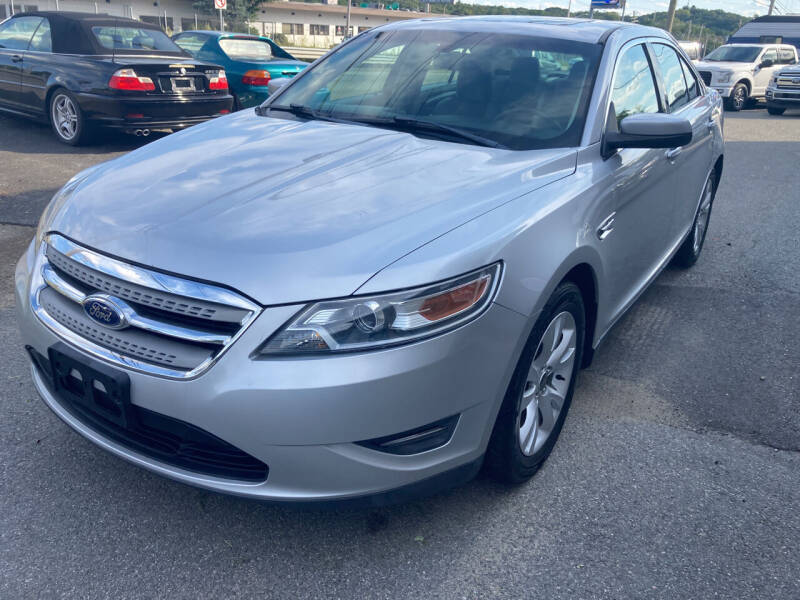 2011 Ford Taurus for sale at DC Trust, LLC in Peabody MA