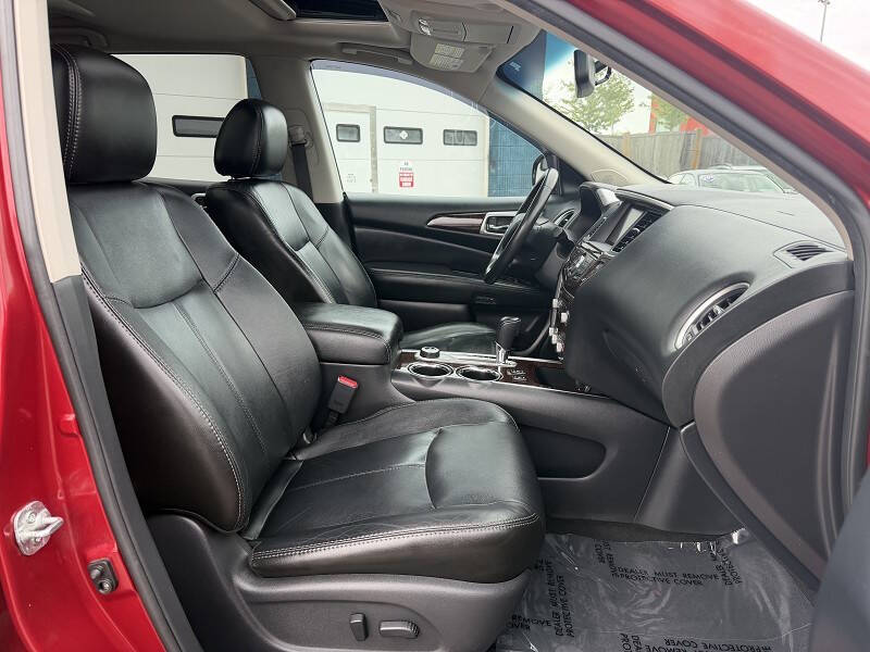 2014 Nissan Pathfinder SL