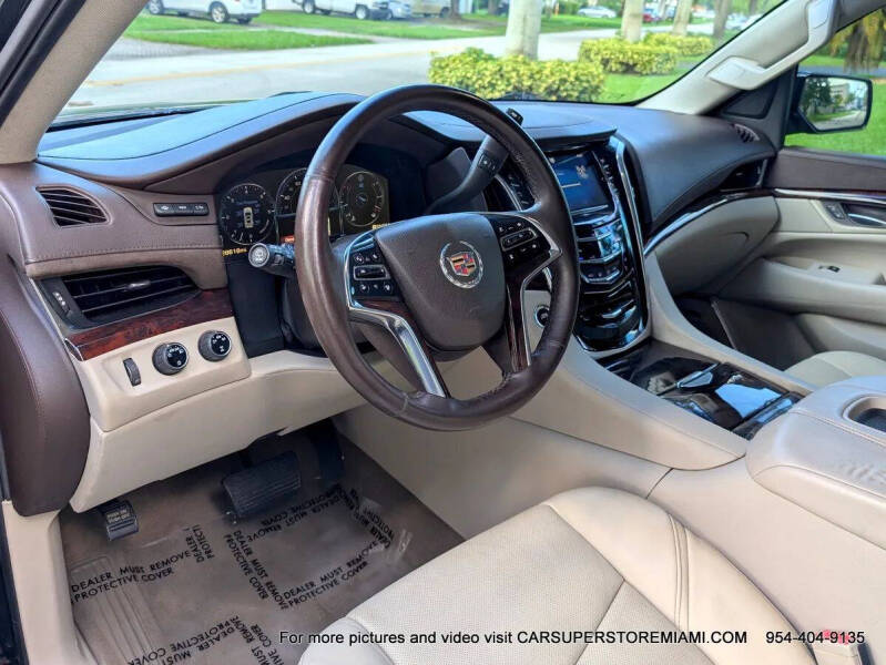 2015 Cadillac Escalade Luxury