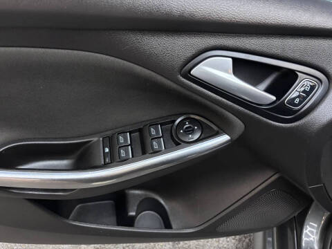 2017 Ford Focus ST