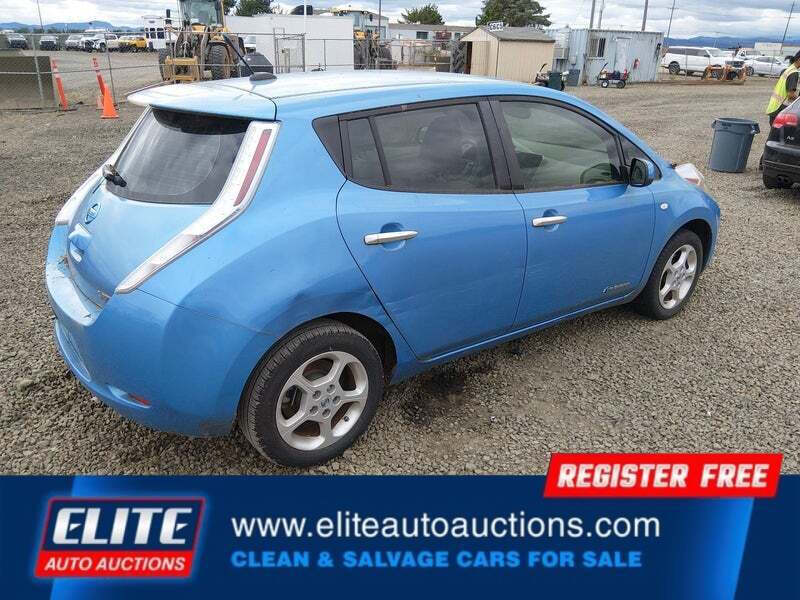 2012 Nissan LEAF SL