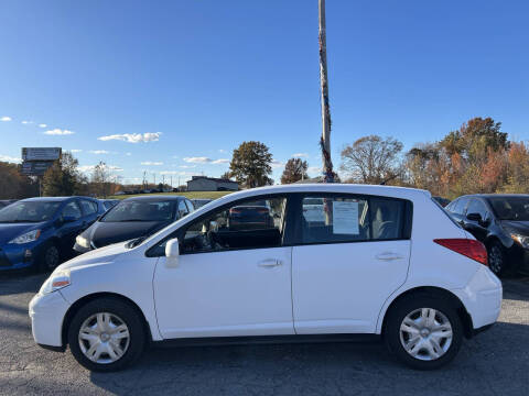 2011 Nissan Versa 1.8 S