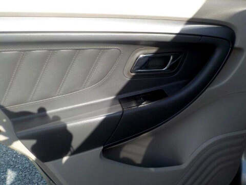 2011 Ford Taurus SEL