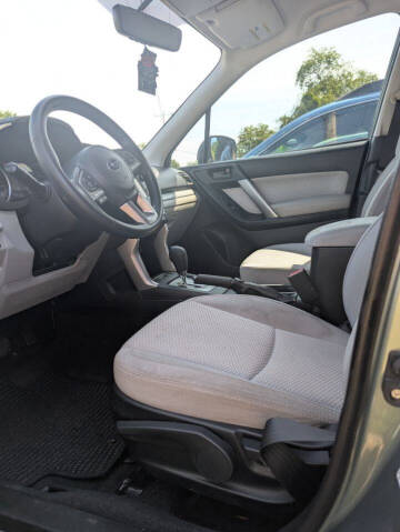 2017 Subaru Forester 2.5i