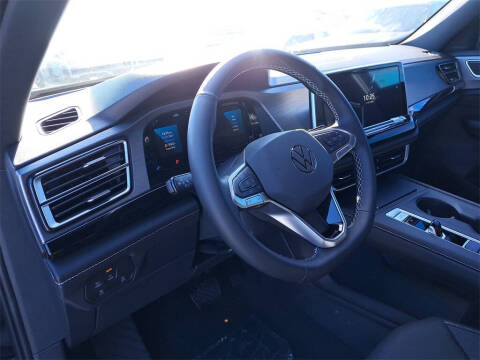 2026 Volkswagen Atlas Cross Sport SE