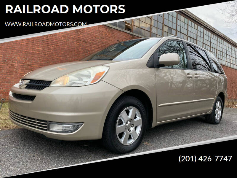 2004 Toyota Sienna for sale at RAILROAD MOTORS in Hasbrouck Heights NJ
