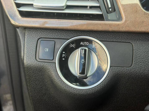 2012 Mercedes-Benz E-Class