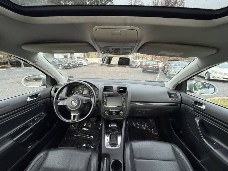 2010 Volkswagen Jetta SE PZEV