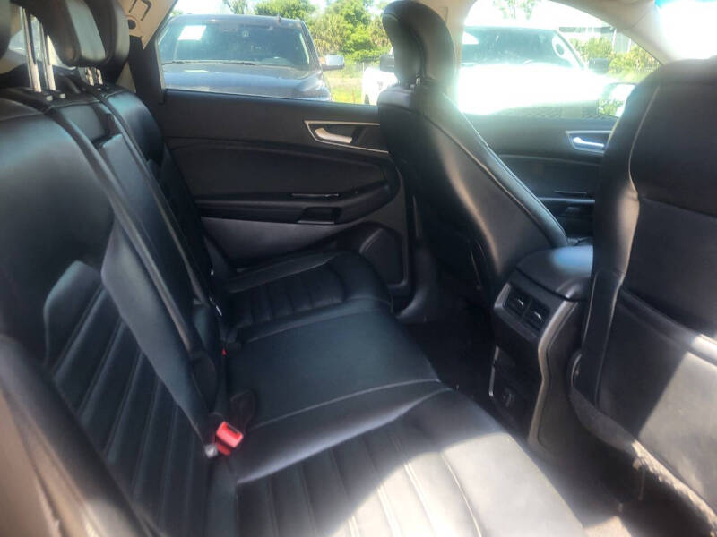 2019 Ford Edge SEL