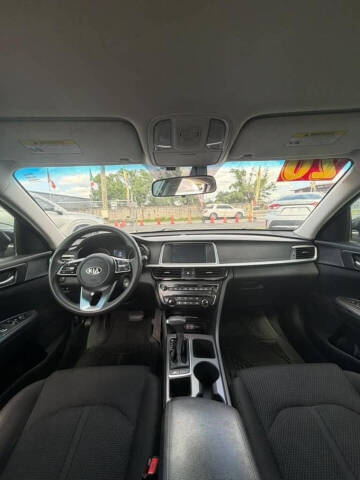 2020 Kia Optima LX