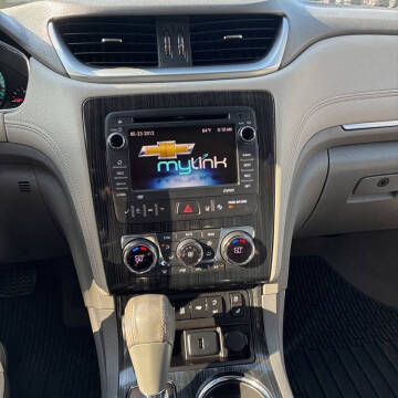 2015 Chevrolet Traverse LTZ