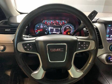 2017 GMC Yukon XL SLE