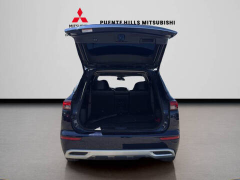 2022 Mitsubishi Outlander SE