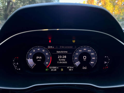 2019 Audi Q3 quattro S line Prem Plus 45 TFSI