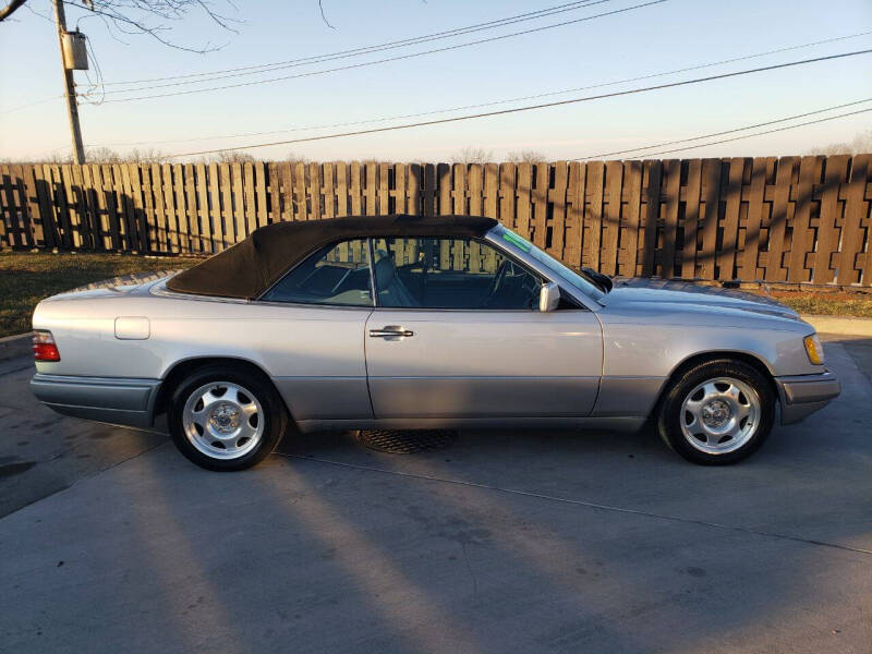 1995 Mercedes-Benz E-Class E 320