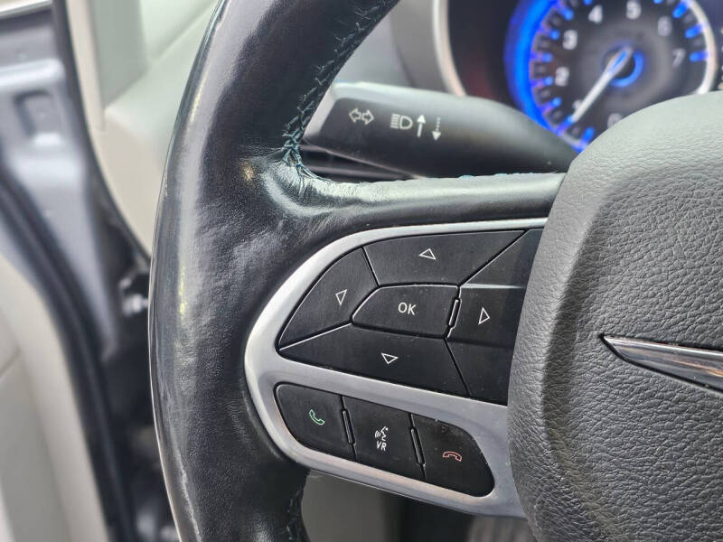 2021 Chrysler Pacifica Touring L