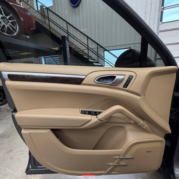 2013 Porsche Cayenne