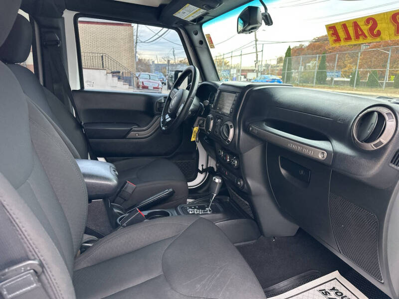 2016 Jeep Wrangler Unlimited Sport S