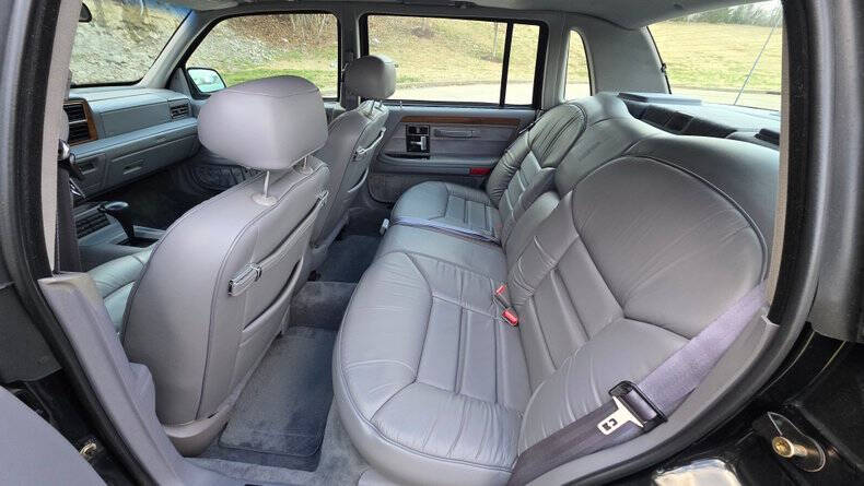 1994 Lincoln Continental Executive