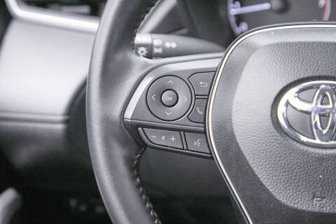 2025 Toyota Corolla Cross LE