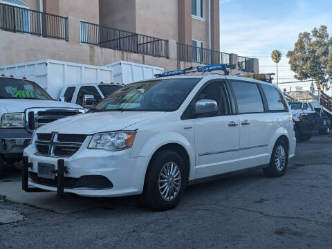 2013 Dodge Grand Caravan for sale at Vehicle Center in Rosemead CA