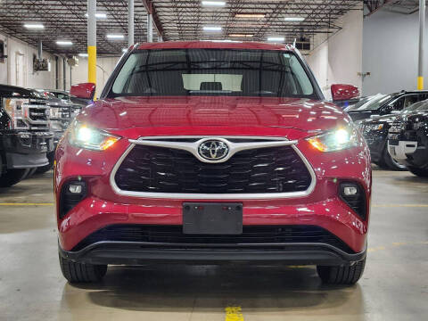 2022 Toyota Highlander LE